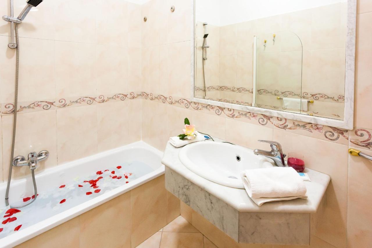 Hotel Suite Caesar Рим Екстериор снимка