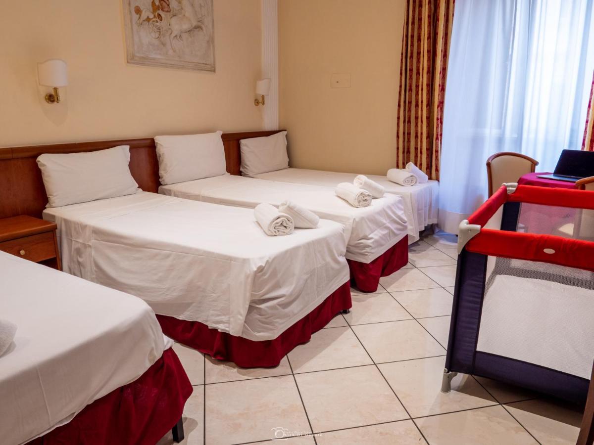 Hotel Suite Caesar Рим Екстериор снимка
