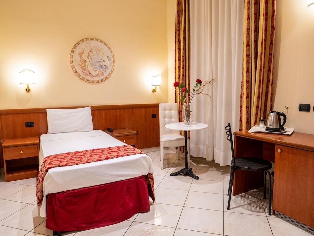 Hotel Suite Caesar Рим Екстериор снимка