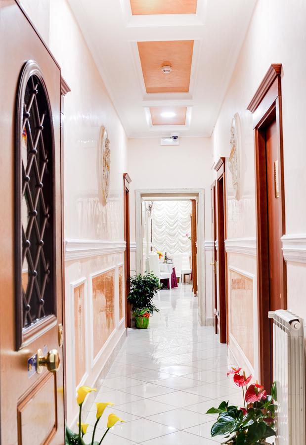 Hotel Suite Caesar Рим Екстериор снимка